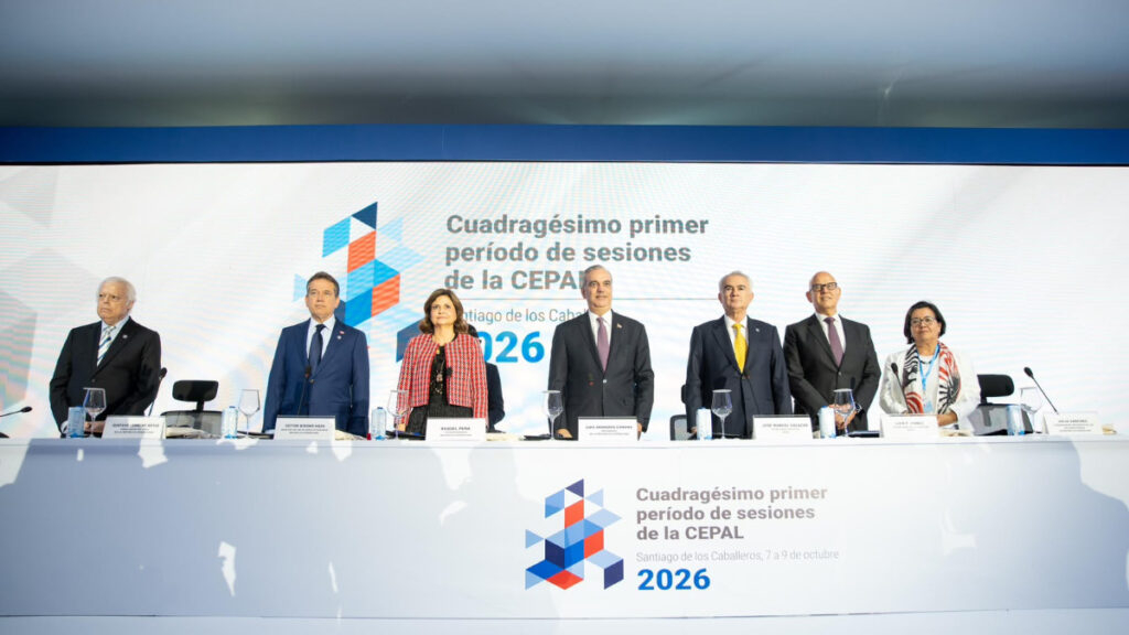Abinader llama ante la CEPAL a mayor cooperación y un crecimiento que reduzca la pobreza